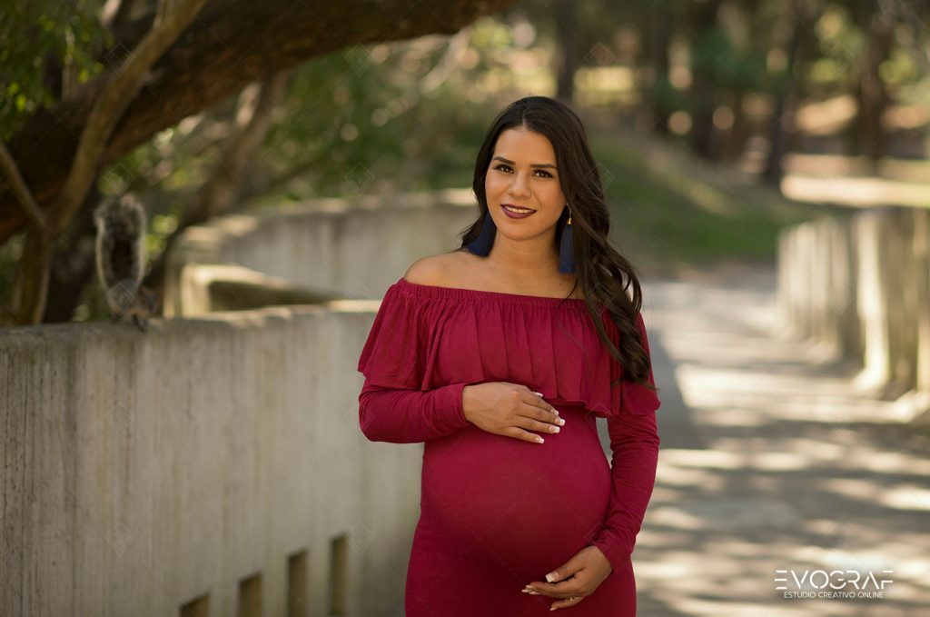 sesion-de-fotos-embarazada-con-pareja-Guadalajara-EVOGRAF-4